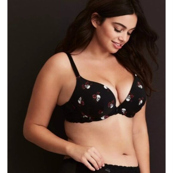 Torrid Bra Sz 48DDD Skull Roses Print Microfiber Push-Up Plunge Black Sexy NWOT - Picture 2 of 7